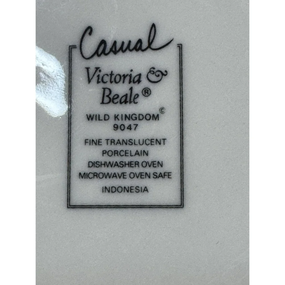 Victoria Beale WILD KINGDOM Cup 9047 Fine traslucent china Set Of 3